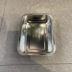 תבנית נירוסטה לאחסון וחימום 45X35X7 ס”מ – כולל מכסה