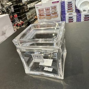מיכל קופסת אחסון שקוף אקרילית 0.5 ל' מרובע מיני 10X10 ס"מ FREE