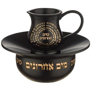 כלי למים אחרונים - פוליריזן מהודר שחור 12 ס"מ