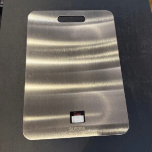 לוח חיתוך נירוסטה 28X39 ס״מ